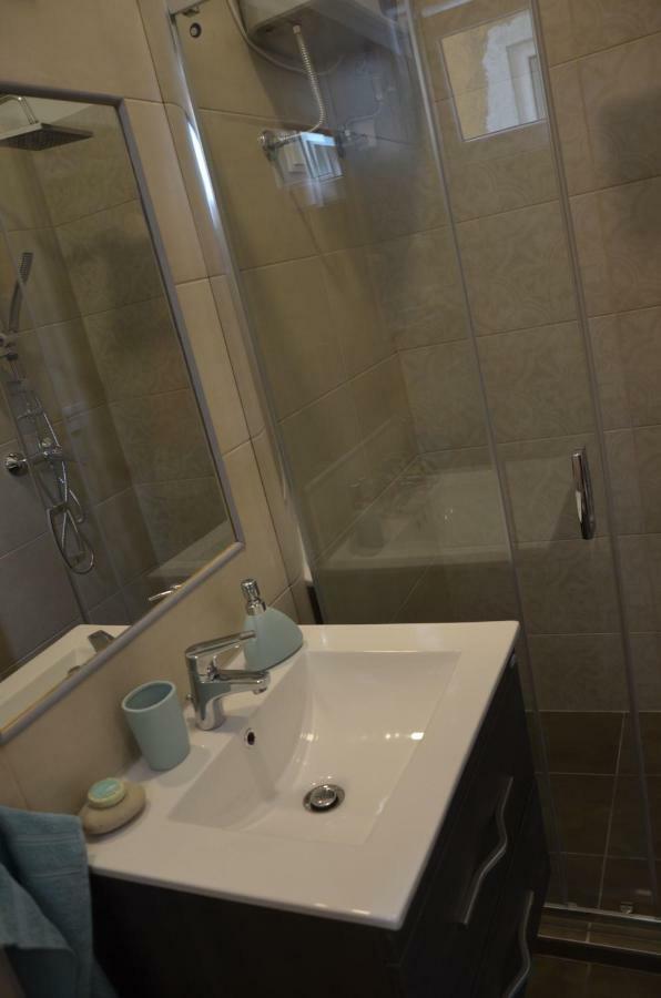 Petra'S Tranquil Nest In Downtown Budapest Ngoại thất bức ảnh